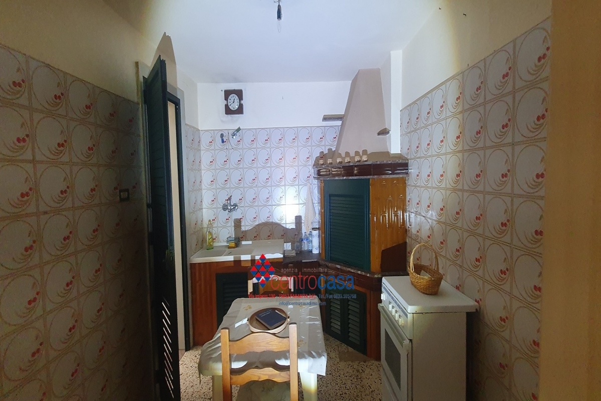 6 cucina.jpg